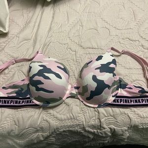Used Pink T-shirt bra